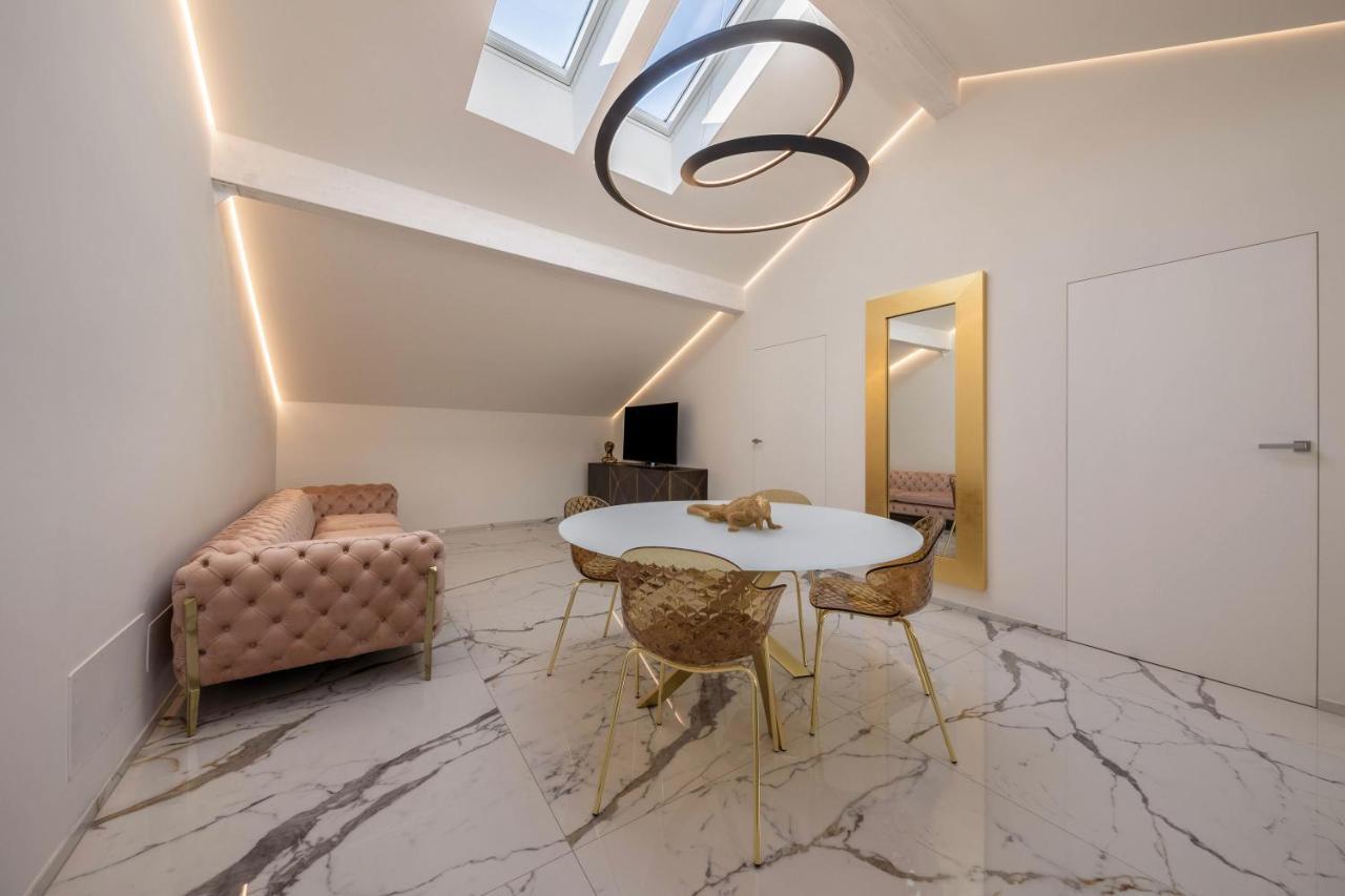 App 301 Palazzo Cavour Apartment Bolzano Exterior photo